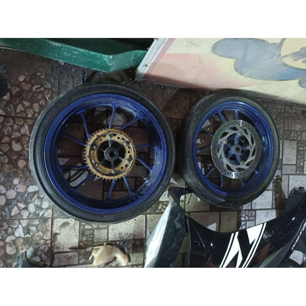 velg set yamaha r15 V3