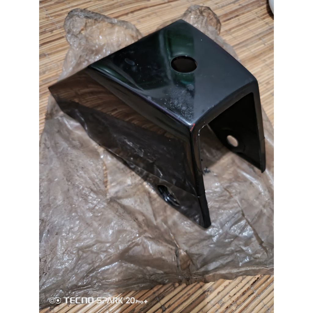 COVER BODY BELAKANG SUZUKI RC SPRINTER ORIGINAL