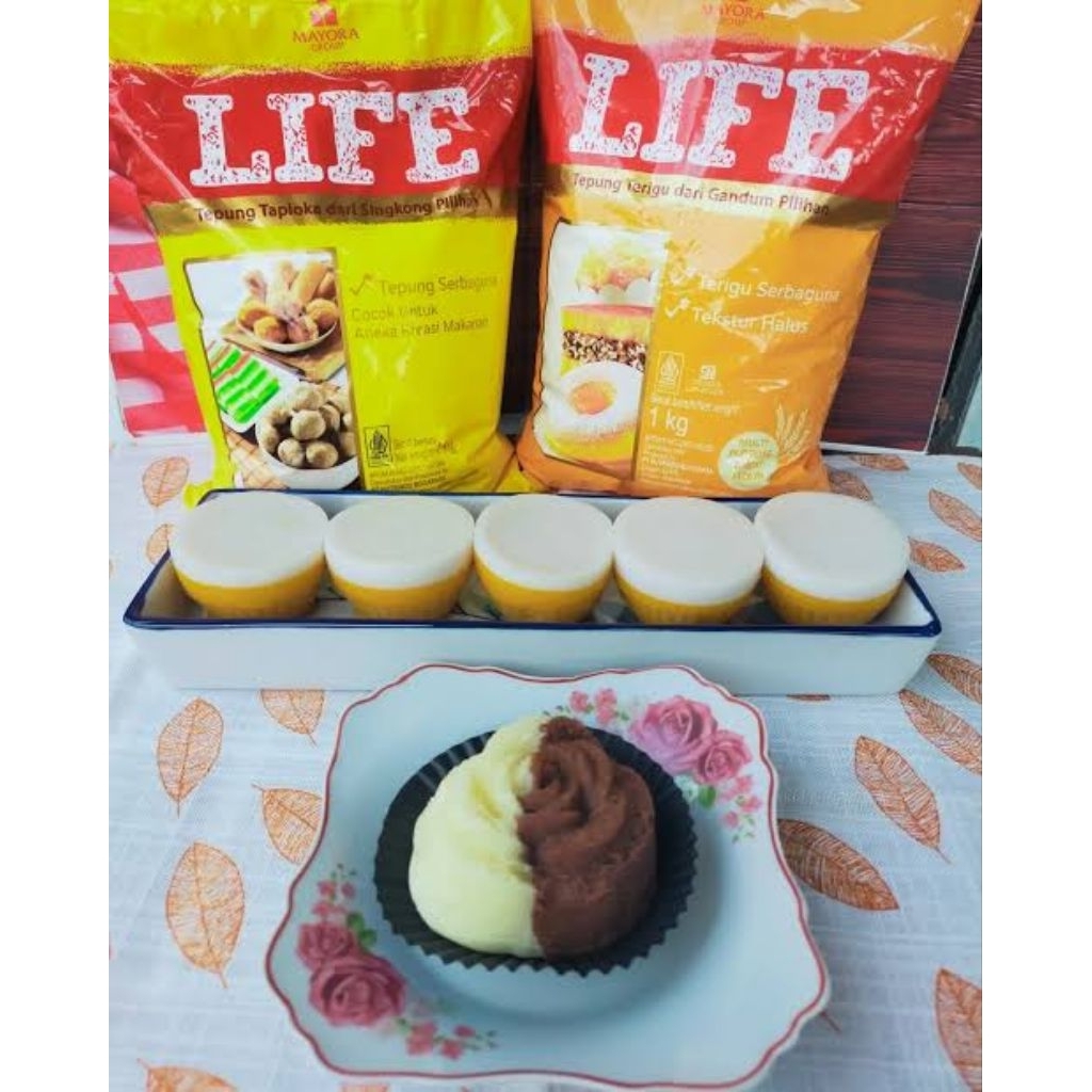 

Tepung terigu life mayora & tepung tapioka life mayora 1kg