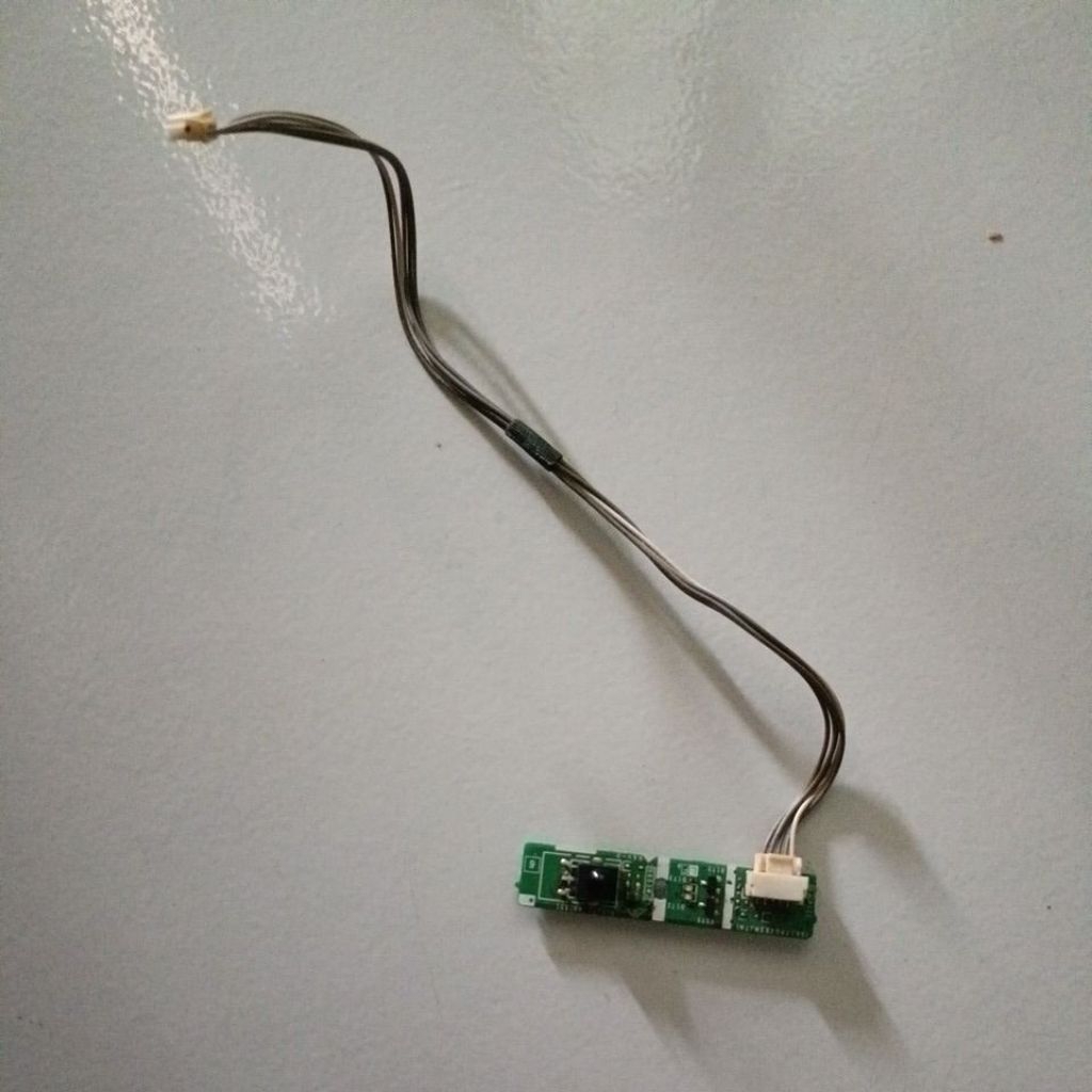 ir sensor remote lampu power tv led sharp 40le265i original