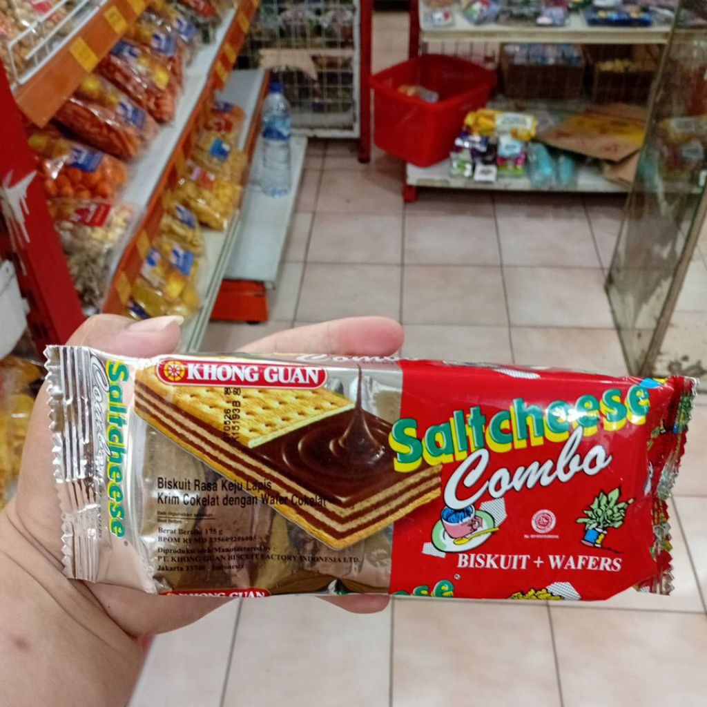 

Khong Guan Saltcheese Combo 175gr 1 Bungkus