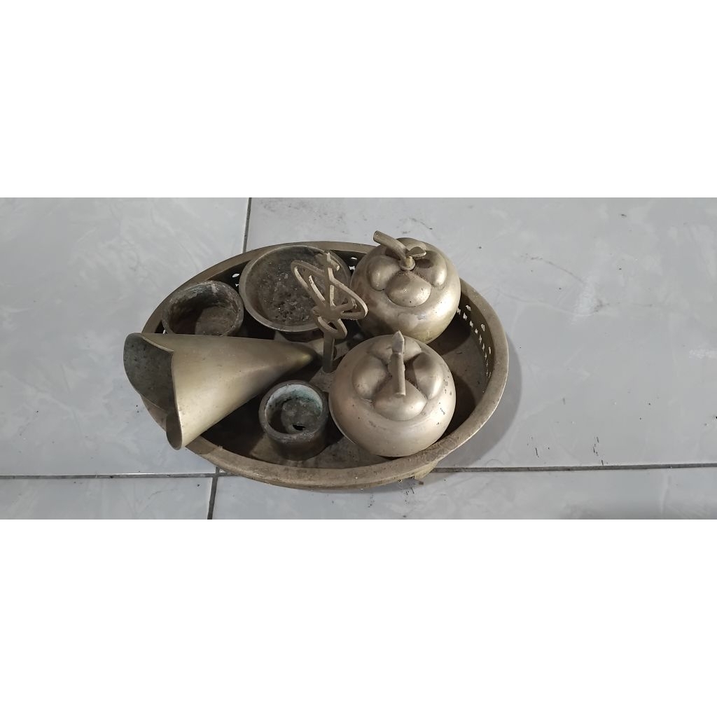 kuningan bokor ukir manggis kuningan lawas