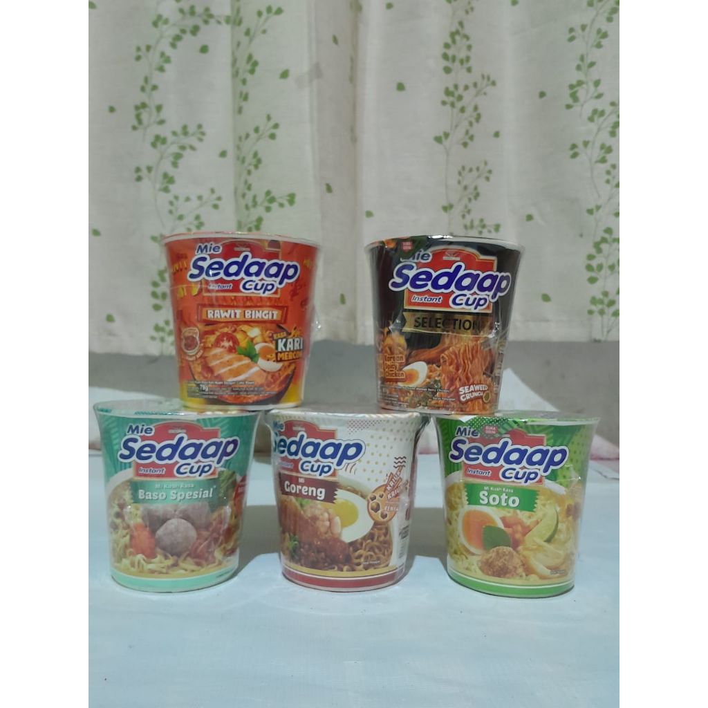 

Sedaap Cup Mie Instan Mix Rasa