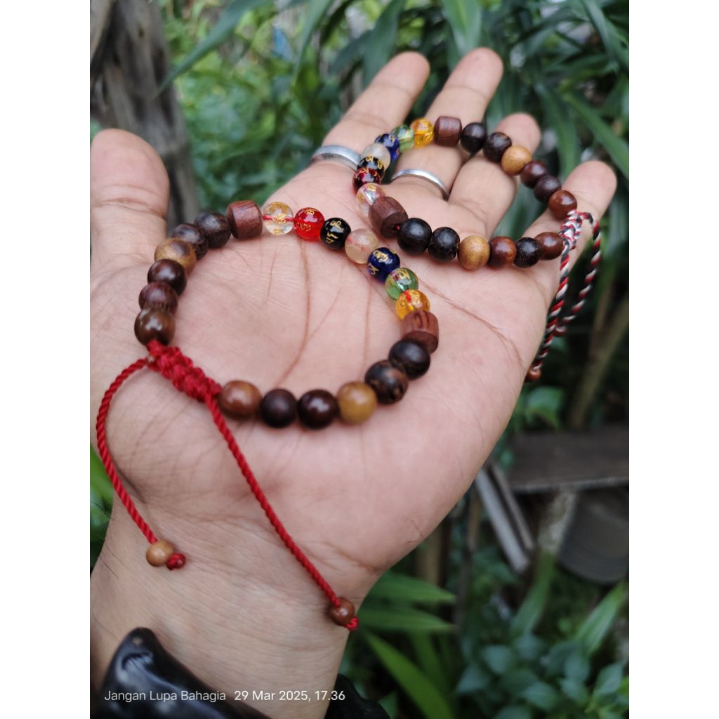 Gelang 7 batu & 7 kayu bertua nusantara tali tridatu tali merah | kristal tibet rutilled sedana naga