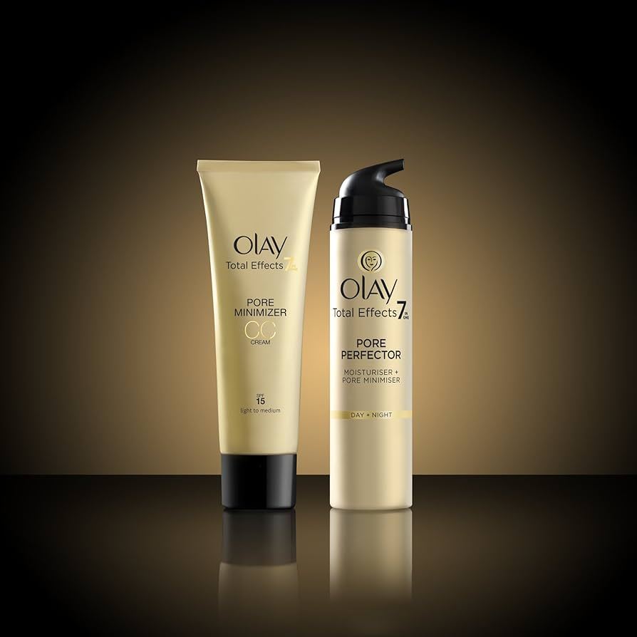 Olay Total Effects 7 in One Pore Minimizing CC Cream With Sunscreen SPF15 Light 20 gram