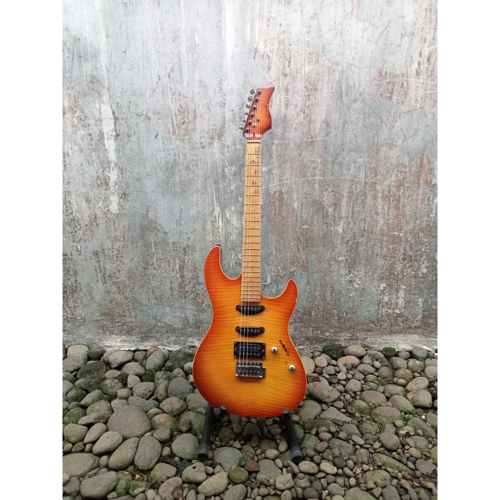 GITAR DAME NEO CLASSISM M270 (Stratocaster model)