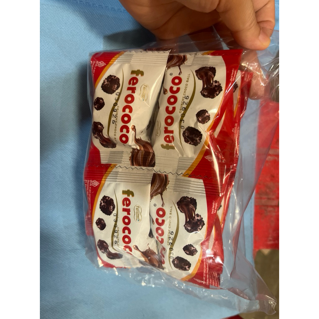 

Ferococo Chrunchy Coklat Ball Per Pak Isi 10 Bungkus