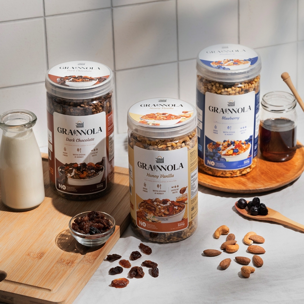 

QH Timur Tengah Grainnola 500 gr Granola Varian Rasa Dark Chocolate Vanilla Honey Blueberry Coklat