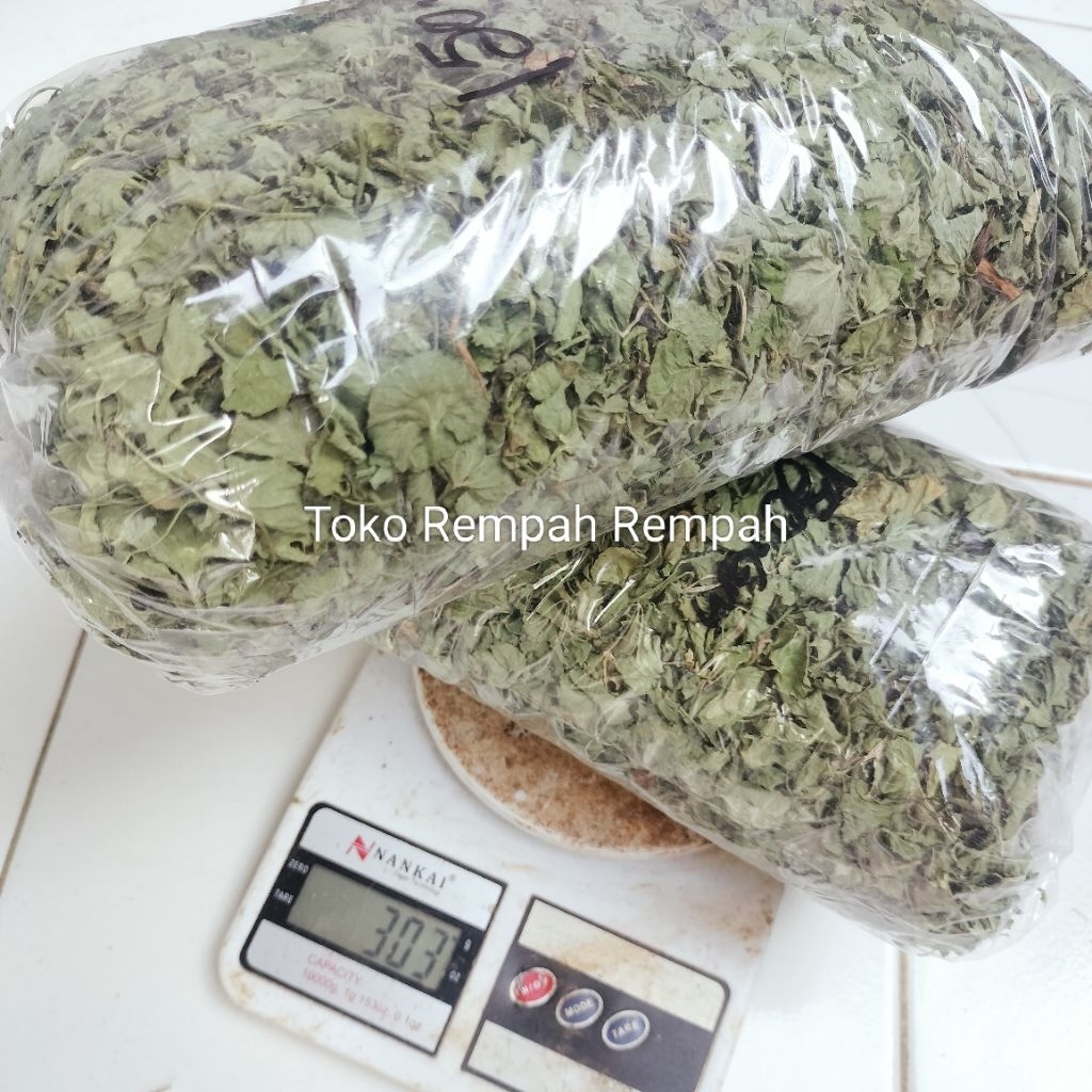 

Daun pegagan kering Rempah alami daun pegagan kering kemasan 300grm
