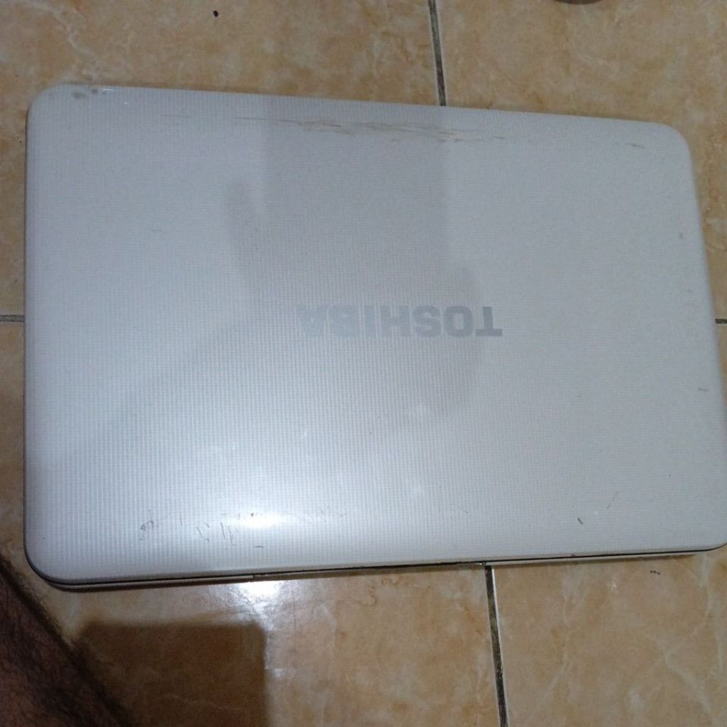 Casing TOSHIBA C800