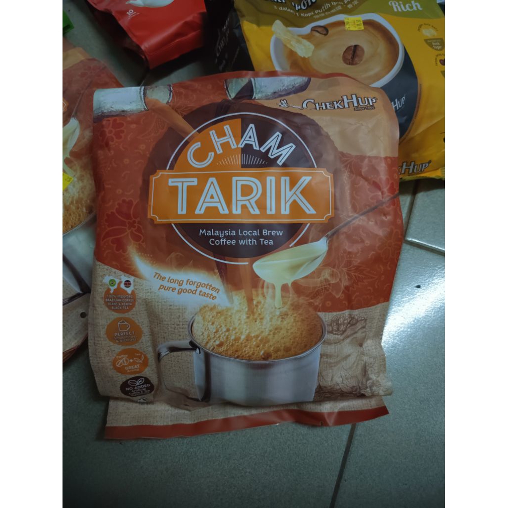 

Cham tarik / ChekHup / Teh tarik with kopi & milk asli Malaysia