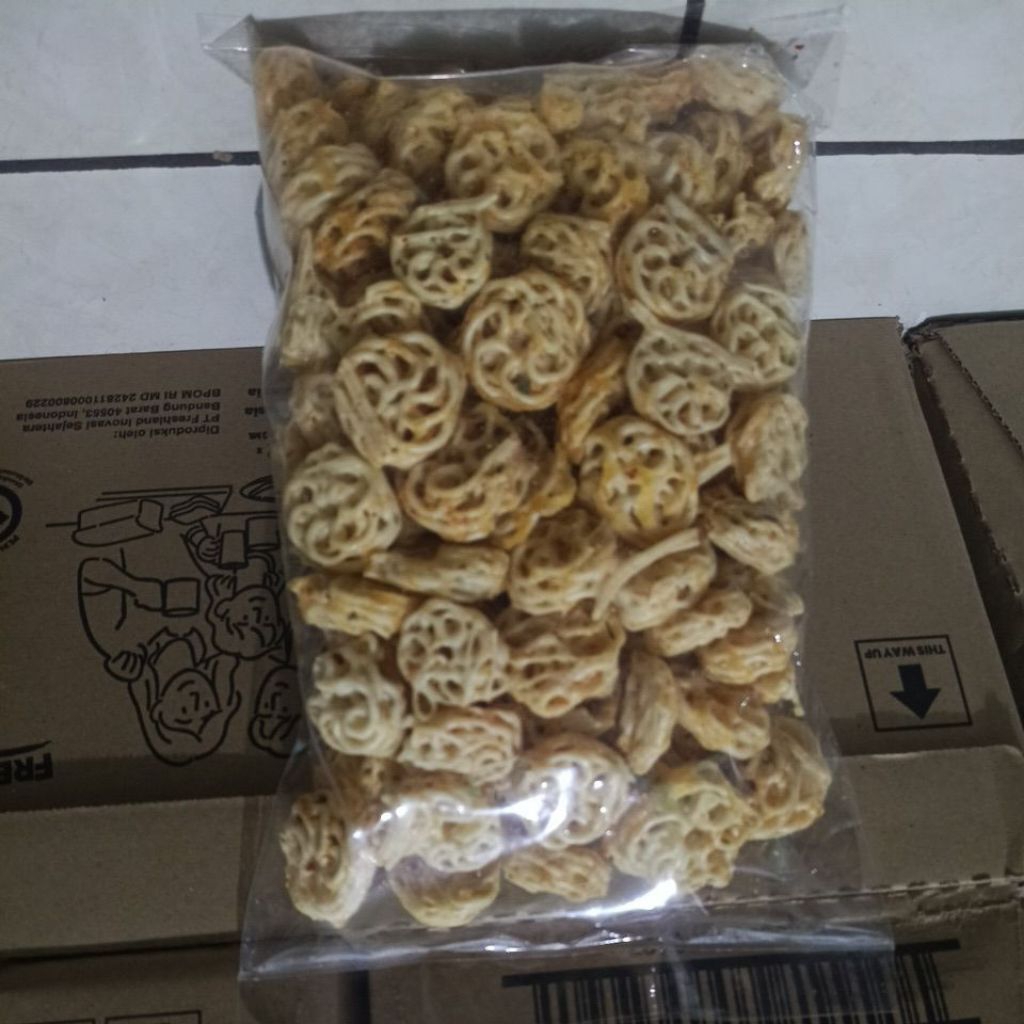 

Kerupuk Rafael Original | Pedas 200Gr #VazaBasicStore