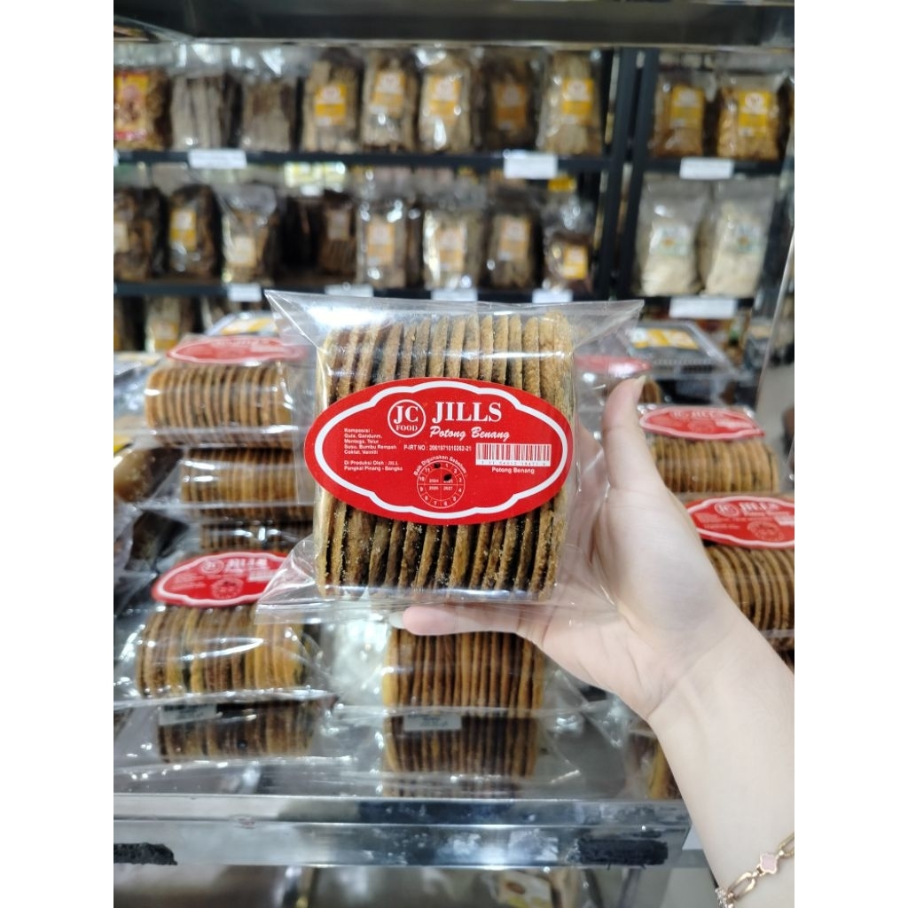 

Kue Potong benang khas Bangka cap Jills