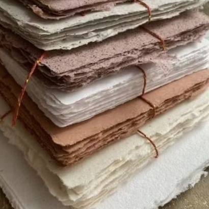 

Kertas Daur Ulang A5 Per Lembar - Handmade Eco Paper untuk Jurnal & Craft