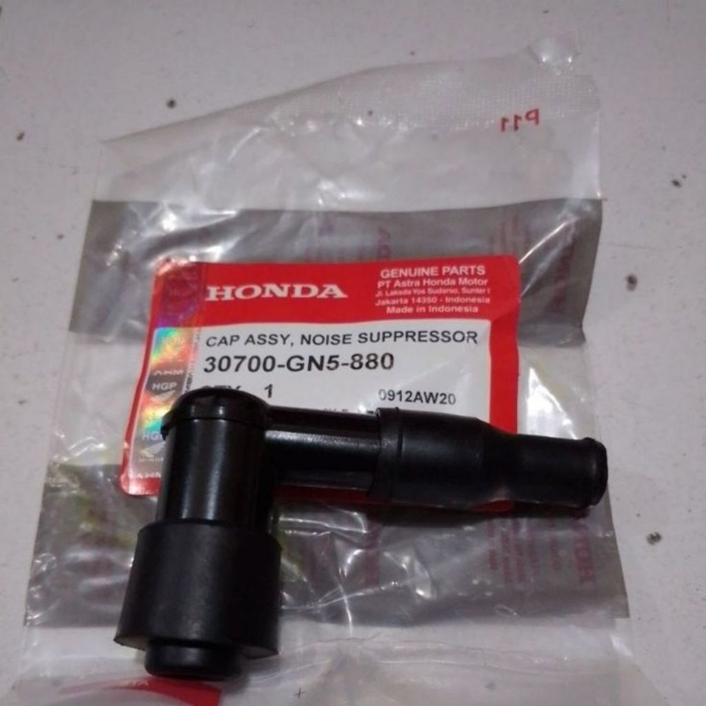 TUTUP BUSI HONDA KODE GN5 UNTUK MOTOR GRAND, ASTREA, PRIMA, LEGENDA