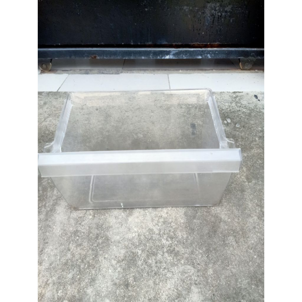 rak sayur kulkas LG inverter 2 pintu