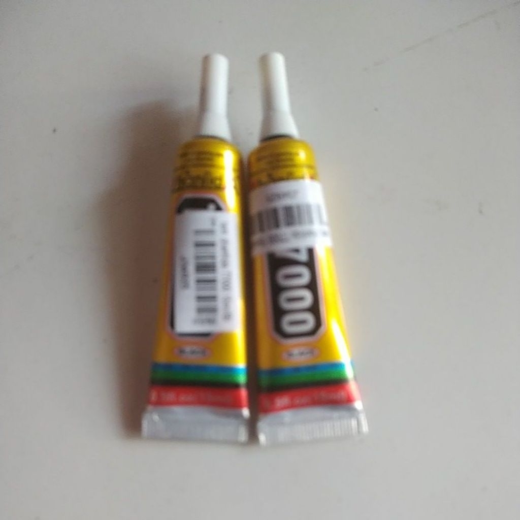 

Lem lcd hitam T7000 15 ml