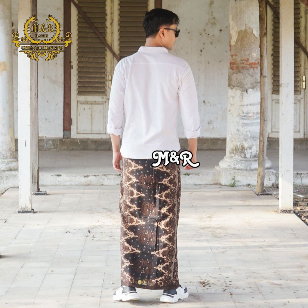 Sarung Pria Motif Kembang Sarung Batik Sarung Goyor Sarung Printing Sarung Palaikat Sarung Cap Sarun