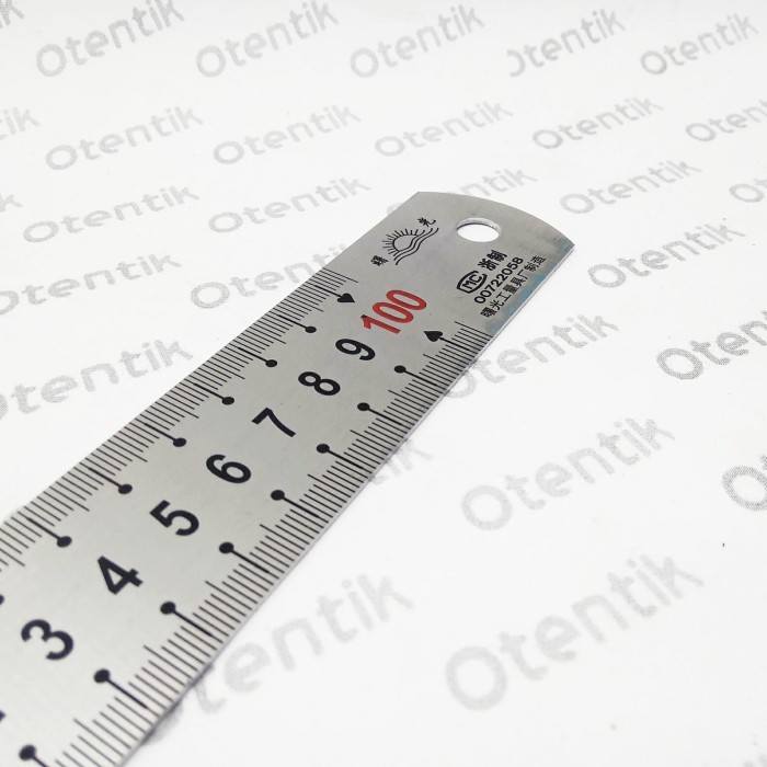 

gk Penggaris Besi 100 CM - 1 MM - 1 Meter - Steel Ruler 40 Inch