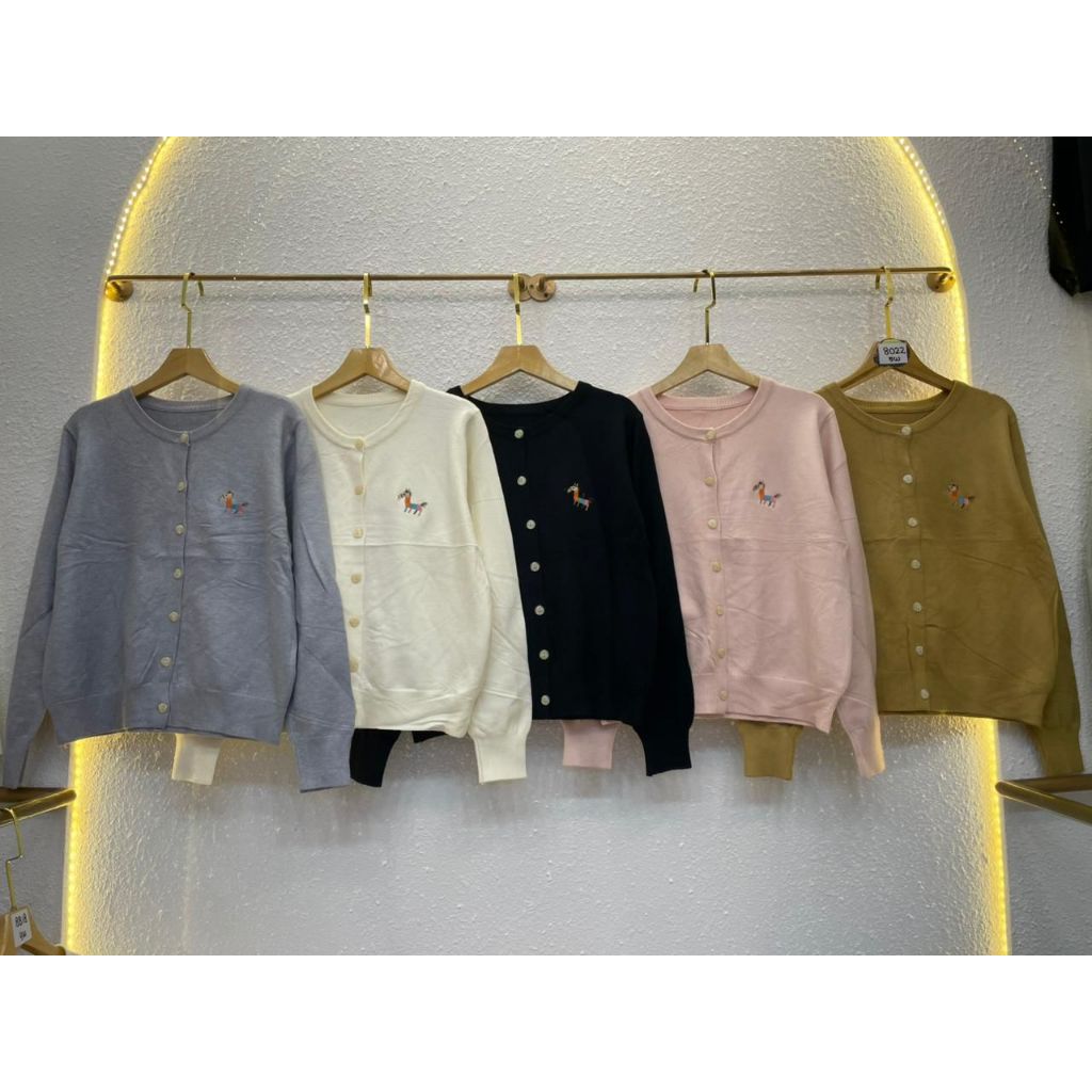 SWEATER WANITA CEWEK BAHAN IMPORT MOTIF KUDA