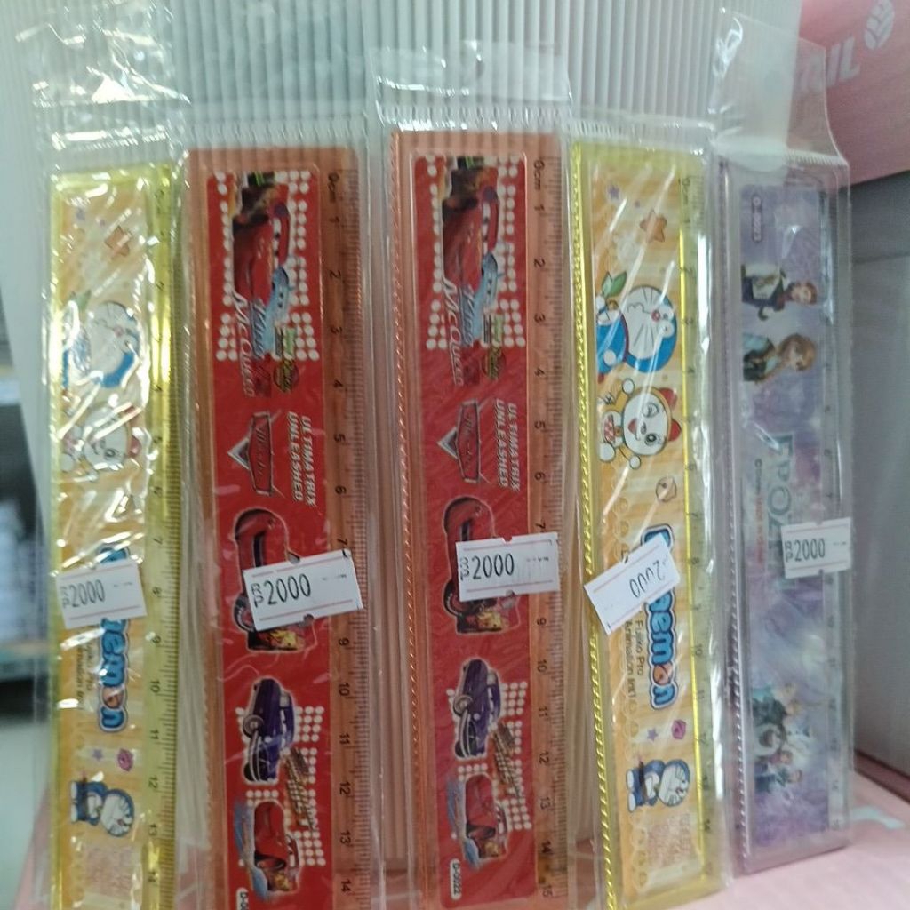 

PENGGARIS 15 CM LUCU