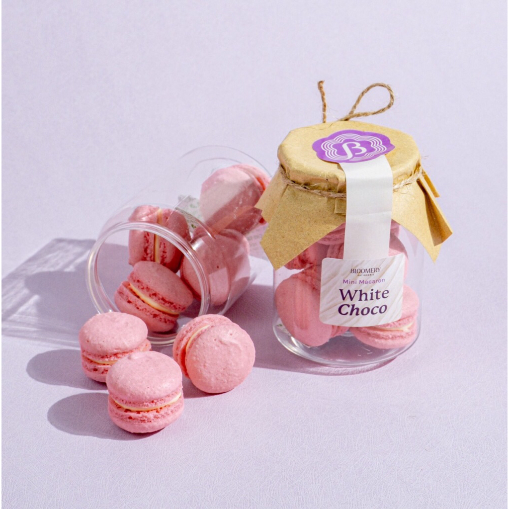 

Mini Macaron White Chocolate