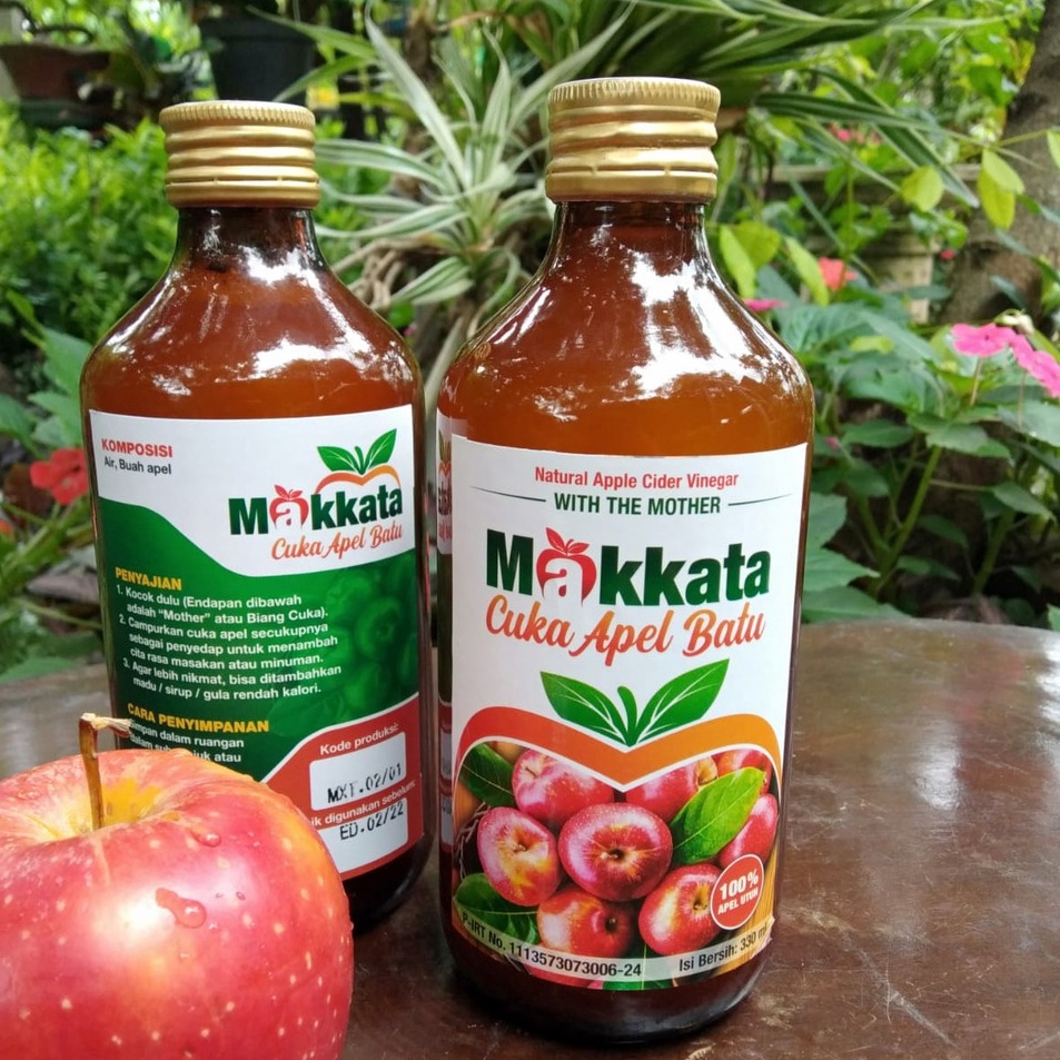 

CUKA APEL Batu Malang MAKKATA Organic Apple Cider Vinegar Original 1 APEL UTUH