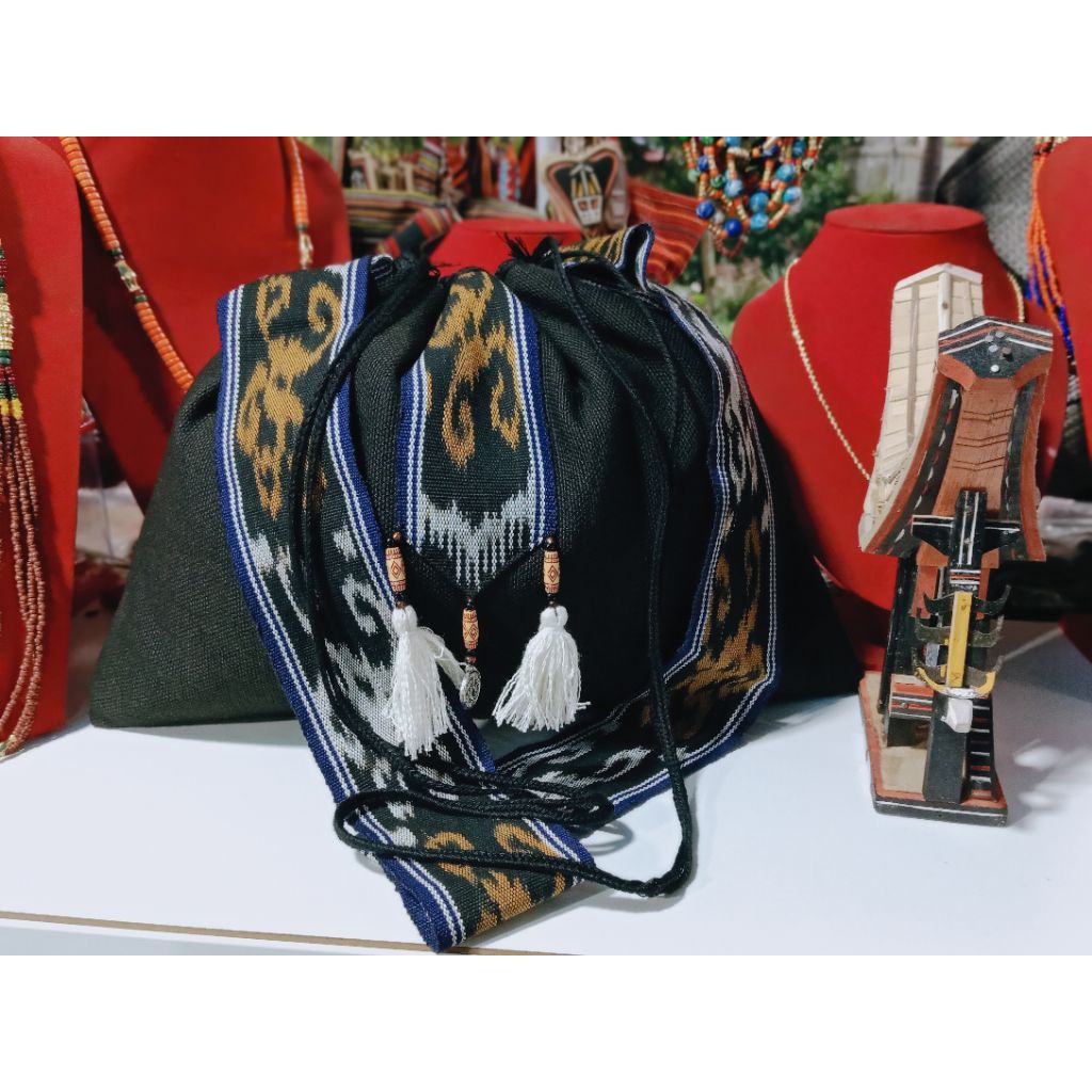 sepuk/tas serut toraja, sepuk sultan