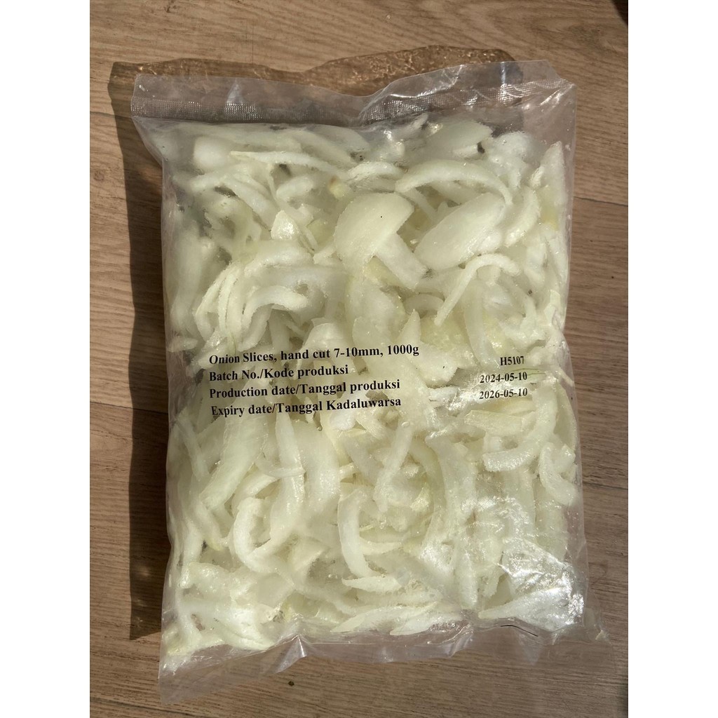

ONION SLICE / BAWANG BOMBAI SLICE IRIS 1 KG - POLOS