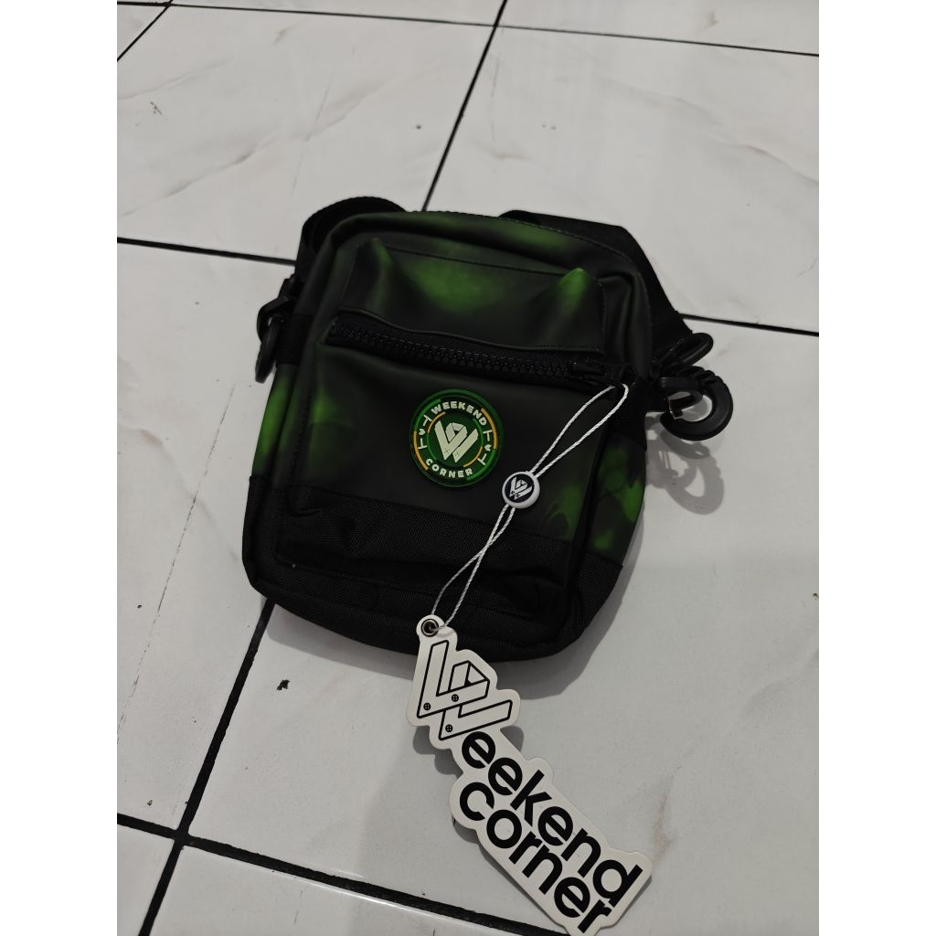 slingbag heat reactive weekend corner