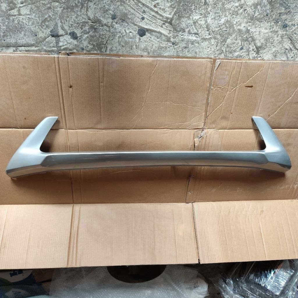 Diffuser Garnish Bemper Depan Honda BRV 2021-2024 Original Kualiti Asli untuk Mobil Anda