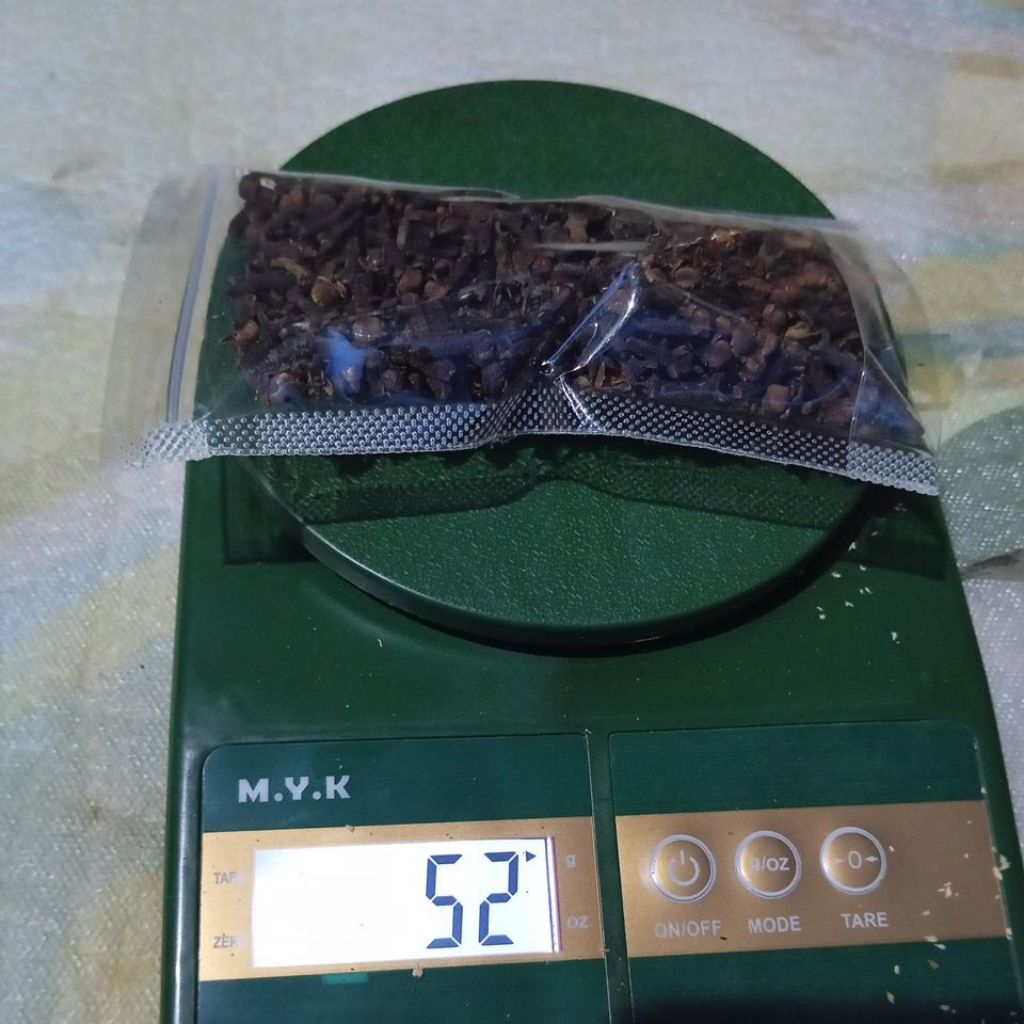 

CENGKEH KERING 50 GRAM