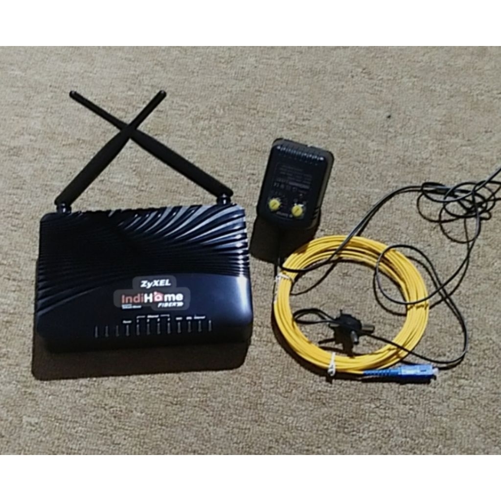 router wifi zyxel,lengkap adaptor,kabel