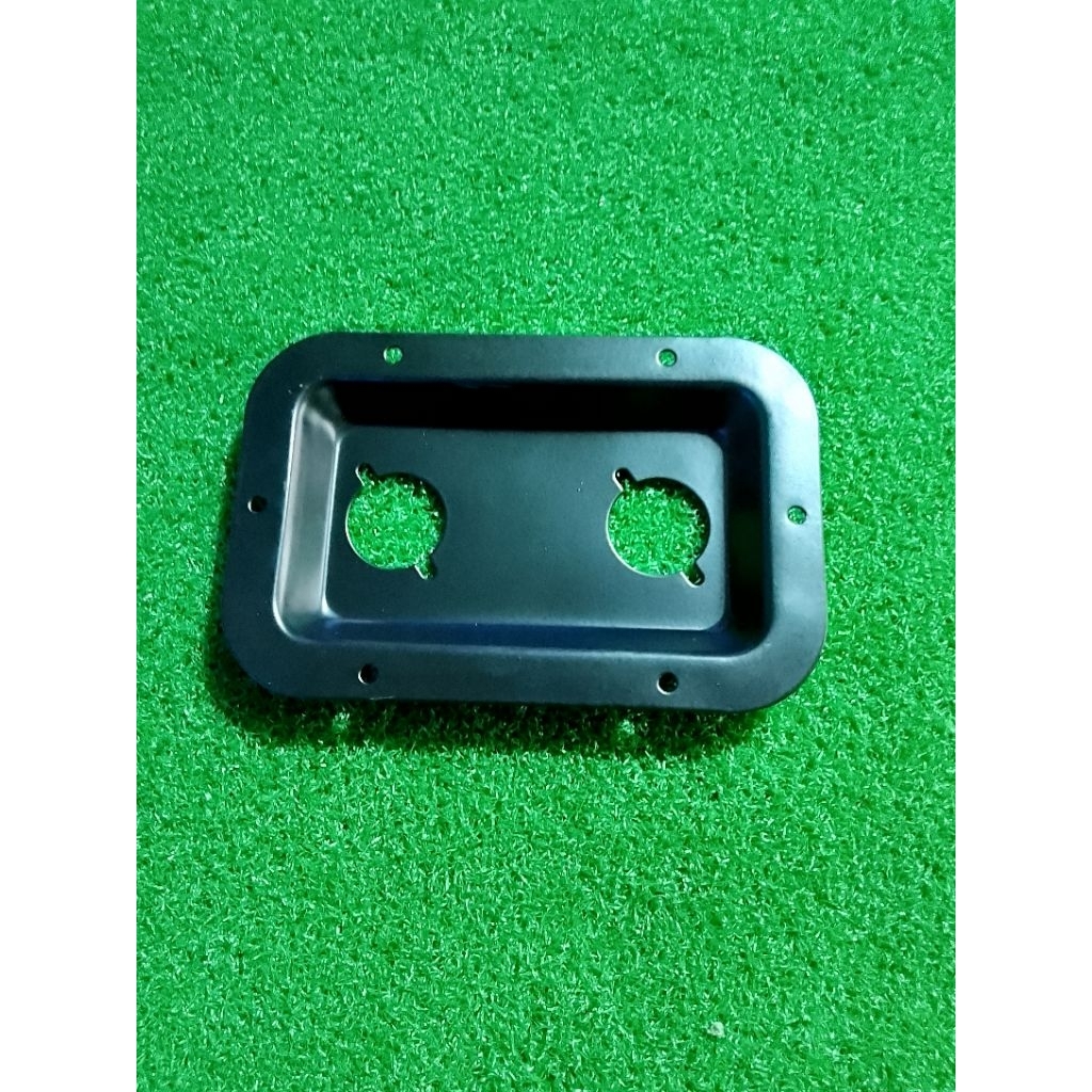 PLAT SPIKON BESI
