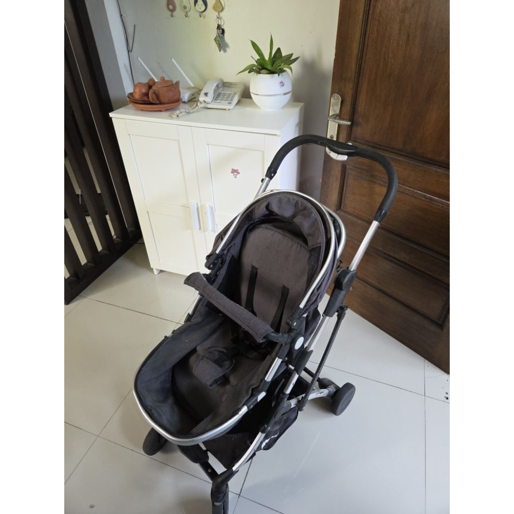 Stroller Babydoes Pronto - Preloved