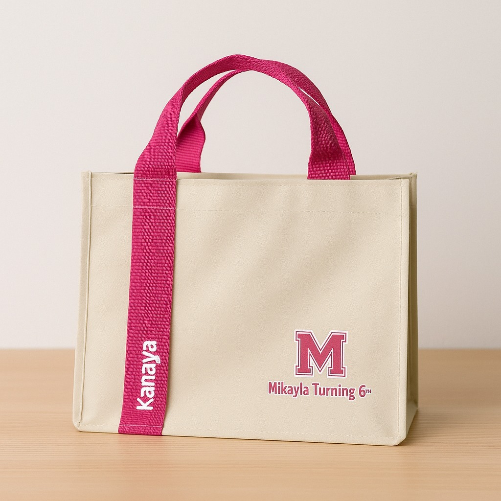 TAS ULTAH CUSTOM NAMA/ TERLARIS/ BAHAN PREMIUM/GOODIEBAG ULTAH ANAK/SOUVENIR ULTAH P25 L13 T20 DIOR 