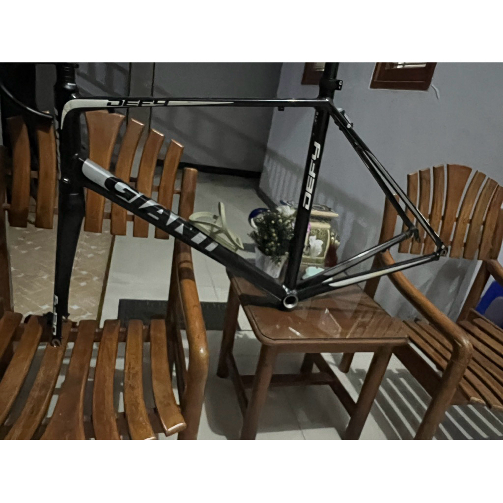 FRAMESET GIANT DEFY SIZE L ROADBIKE