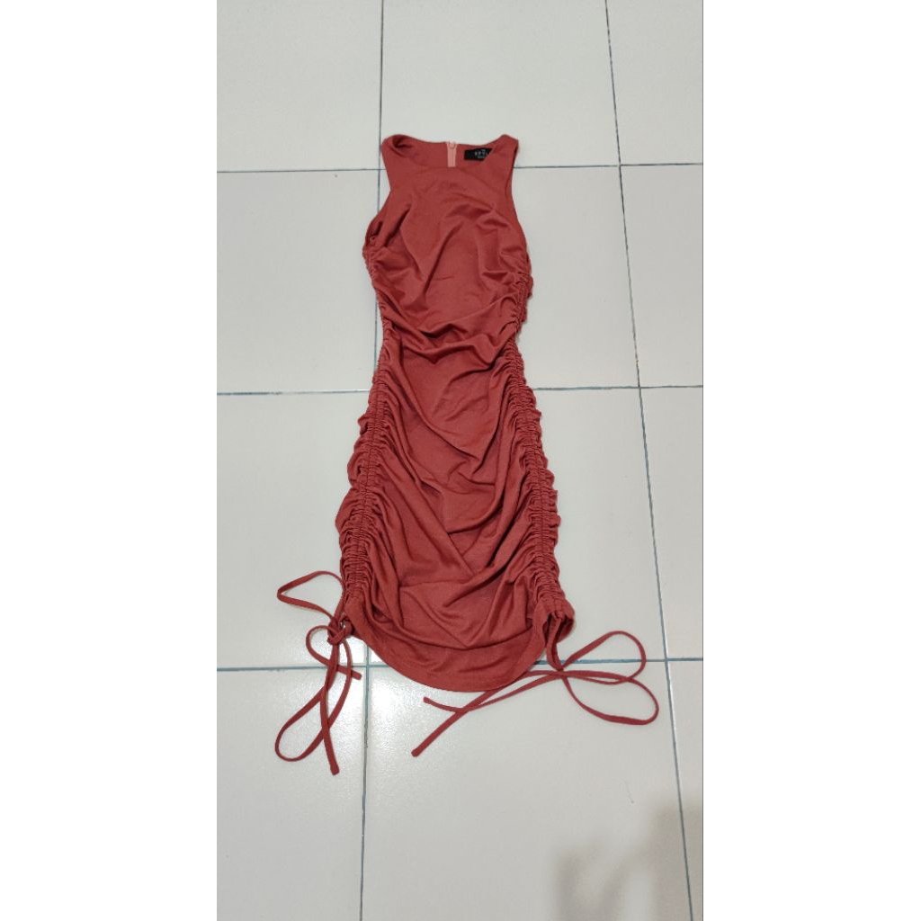Dress Serut samping