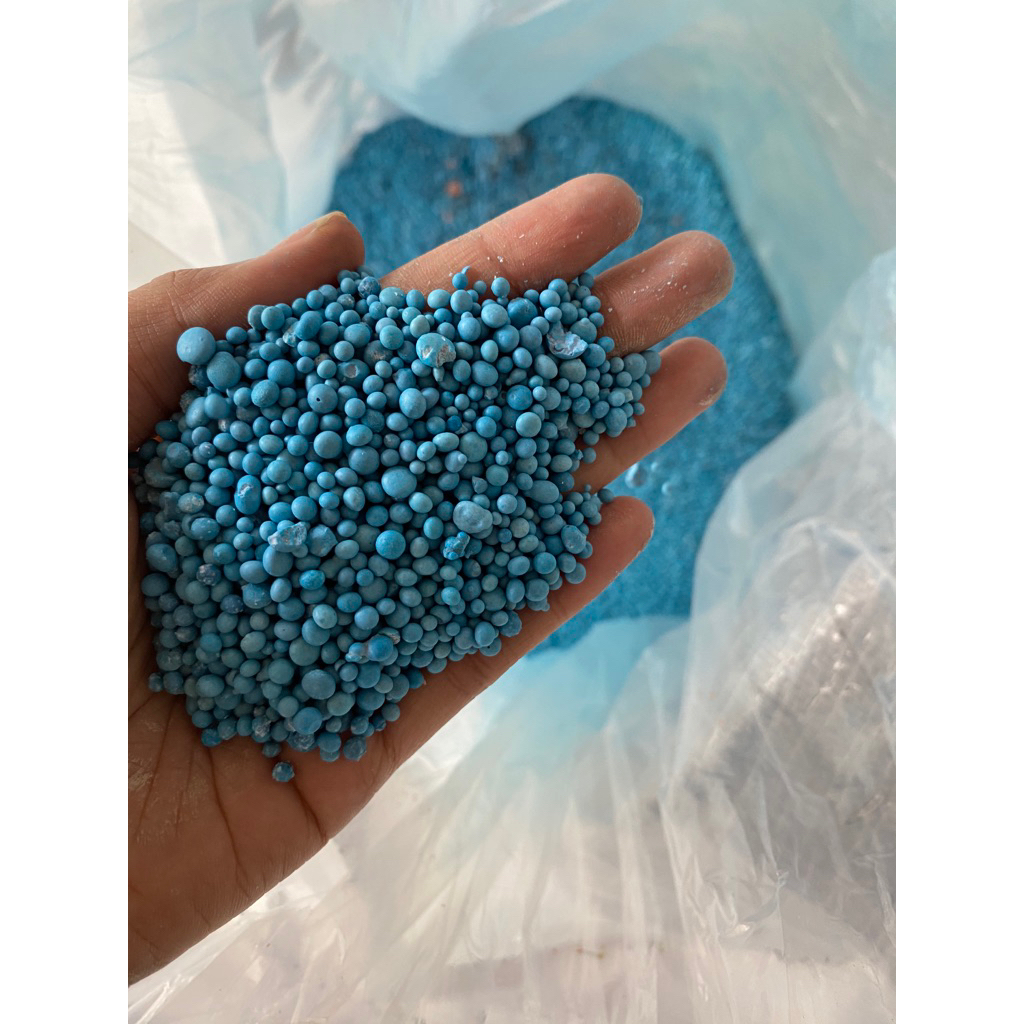 MUTIARA NPK BIRU 16-16-16 MAHKOTA 1 KIlogram