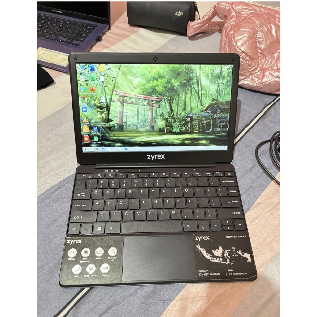 Laptop Notebook Zyrex Sky 232 Mini 64 Second