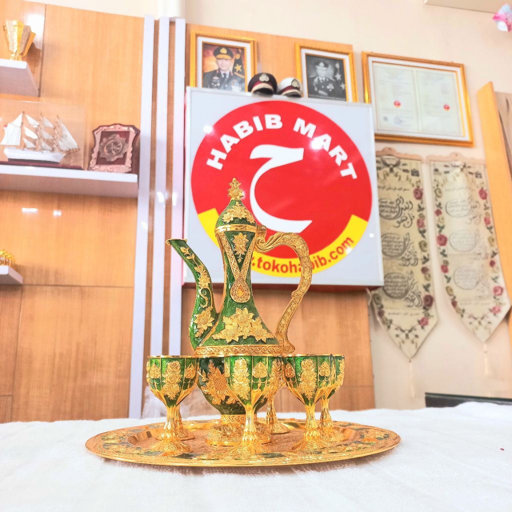 Set Teko Arab Eksklusif 1 Teko + 6 Cangkir + Nampan | Merah, Hijau, Putih, Silver | Souvenir & Pajan