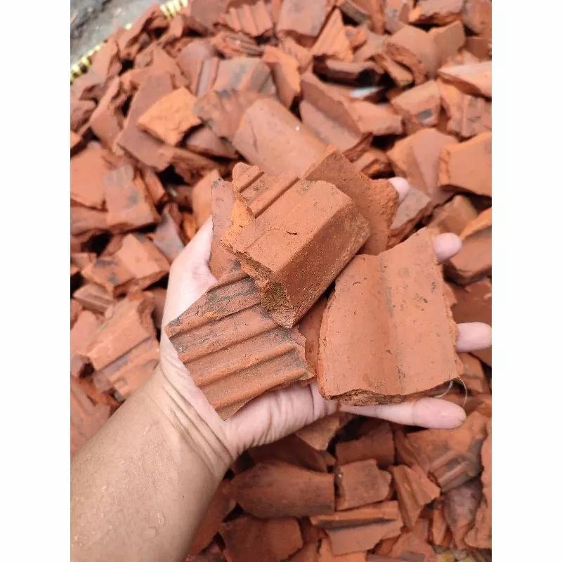 PECAHAN GENTENG UNTUK DASAR POT MEDIA TANAM DAN AQUASCAPE 1KG- Pasir genteng