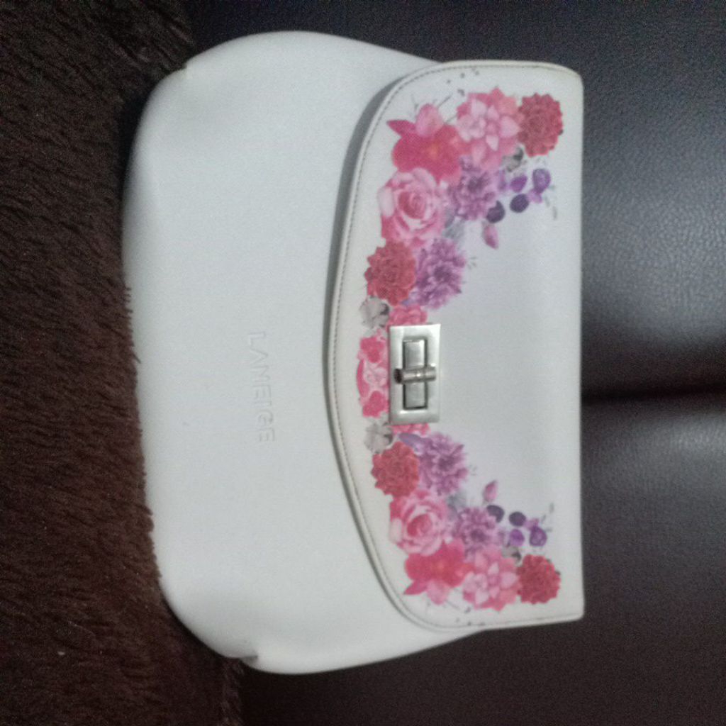 Clutch Laneige(preloved)