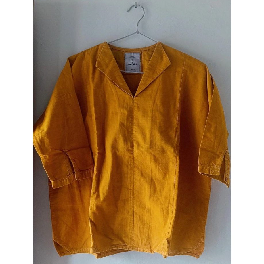 Shirt / Kemeja Lengan Pendek Wanita / Atasan V-Neck Basic polos Wanita / Korean Style / Kemeja Saku 