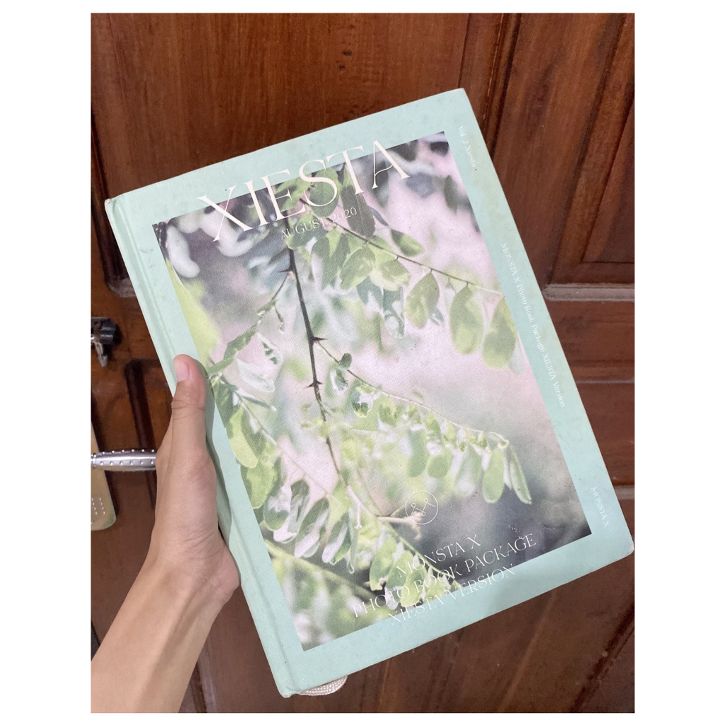 Photobook Monsta X 2020 Xiesta + AR Mini Poster