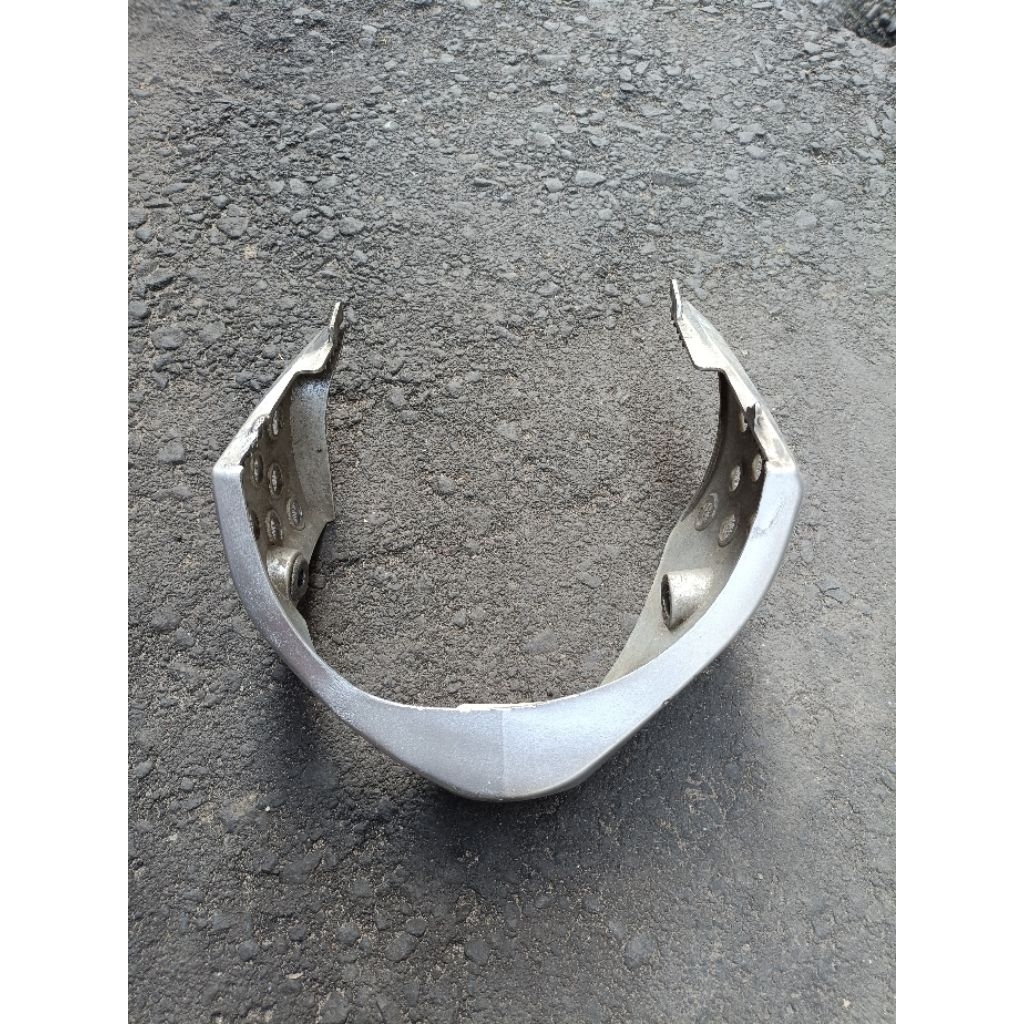 Andercowl spoiler kap bawah cover mesin bawah undercowl Suzuki Shogun 125 sp shogun 125 asli lepasan