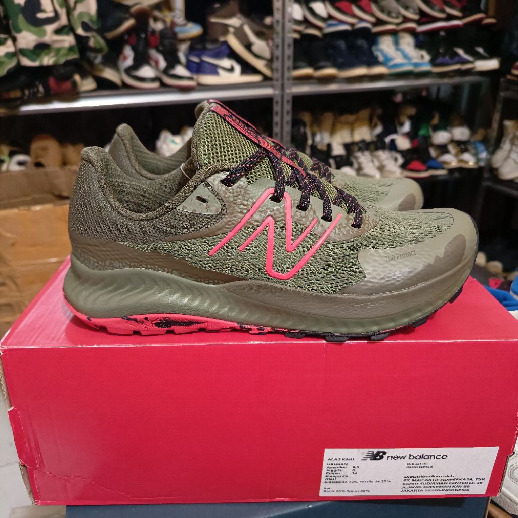 SEPATU TRAIL RUN NB SIZE 42