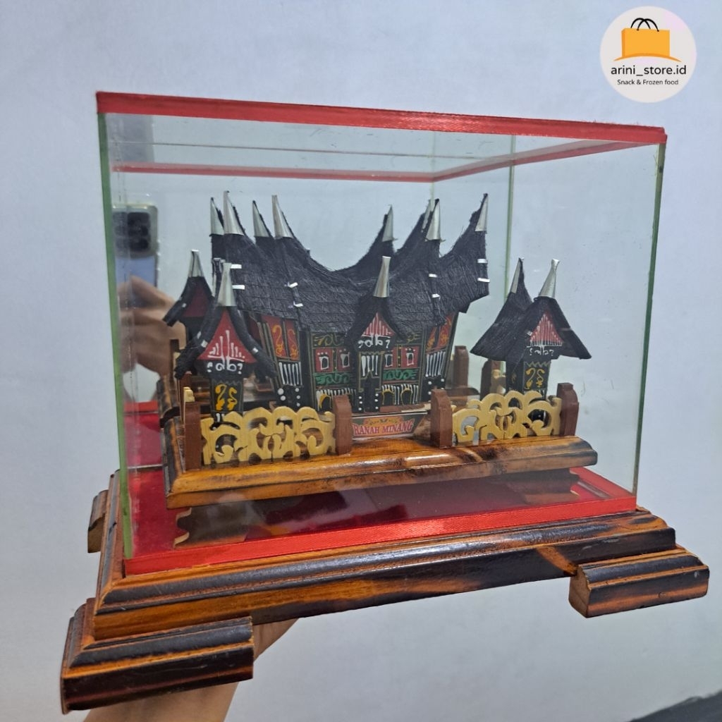 MINIATUR RUMAH ADAT PADANG (TIDAK BOLEH COD) / RUMAH GADANG ASLI BUKITTINGGI