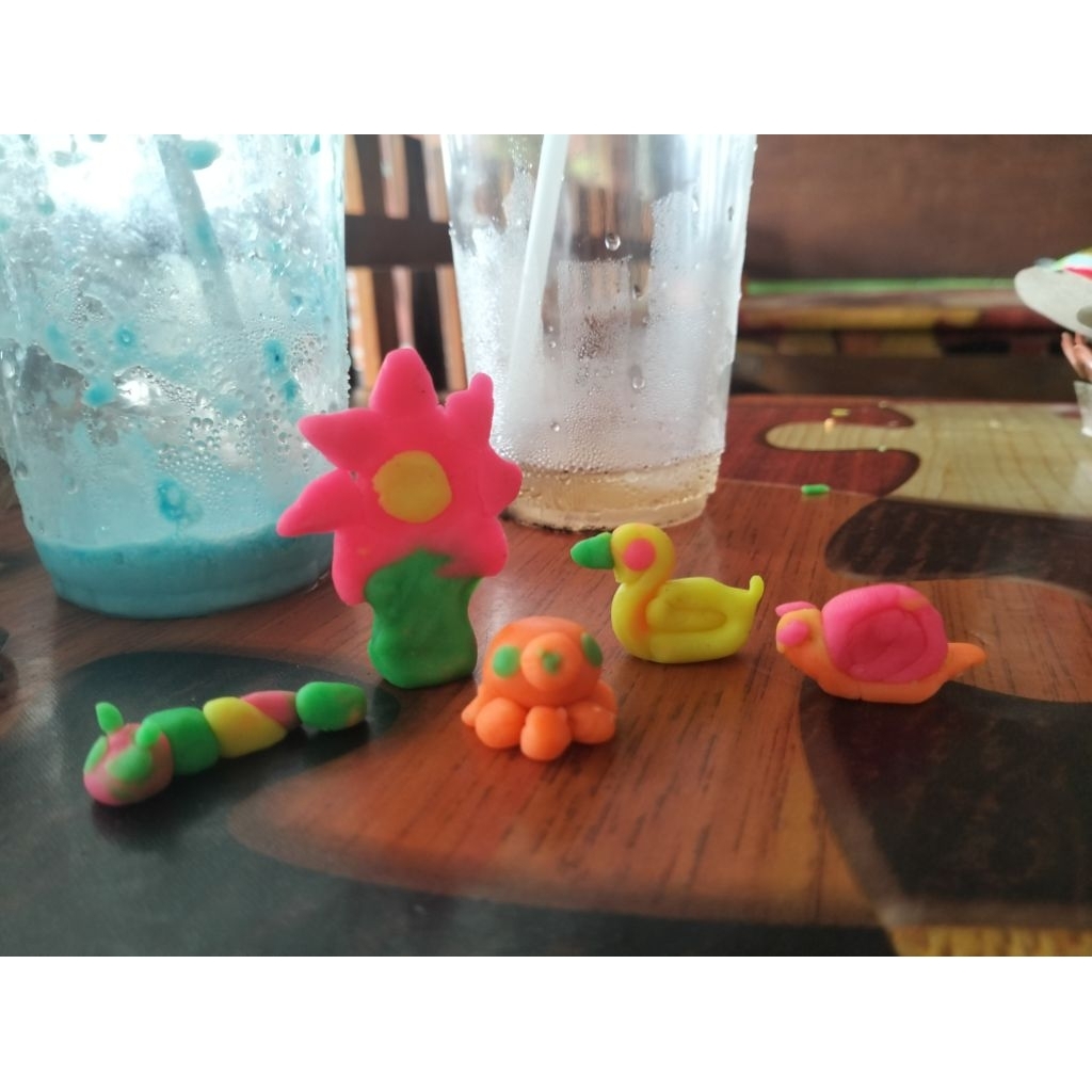 miniatur malem mainan