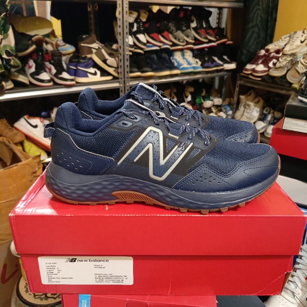 SEPATU TRAIL RUN NB SIZE 45